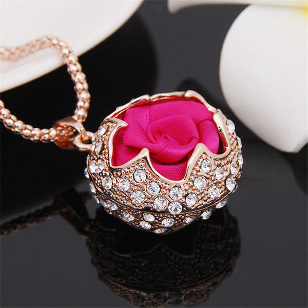 European Rose Design Pendant Necklace Fashion Crystal long Sweater chain Woman Fashion Jewelry Wholesale&Retail
