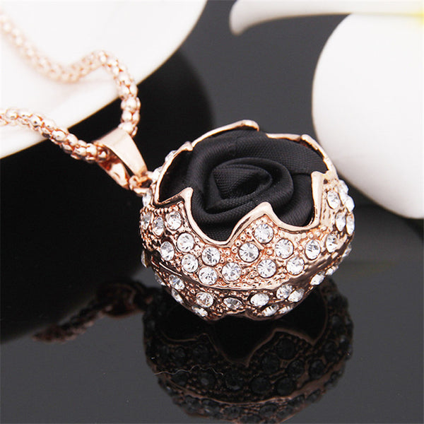 European Rose Design Pendant Necklace Fashion Crystal long Sweater chain Woman Fashion Jewelry Wholesale&Retail