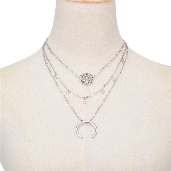 Fashion Boho Hollow Carved Moon Pendant Choker Necklace Bohemian Ethnic Vintage Necklace Women Girl Beach Swimming Gift XL007