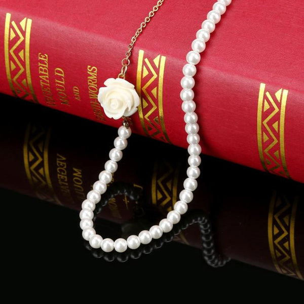 Women Rose Pendant Fashion Noble White Beaded Chain Necklace